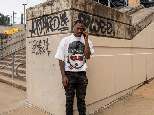 Graphic Face T